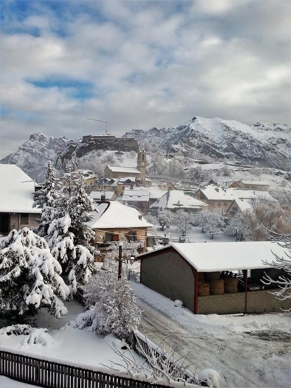 L'Auberge Saint-Vincent-les-Forts Екстериор снимка